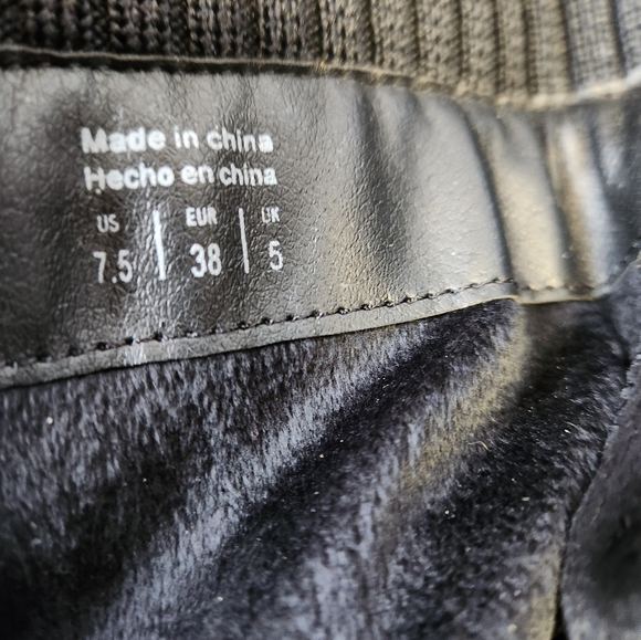 Aldo Black Dressy Boots 7.5 (38) - Picture 6 of 7